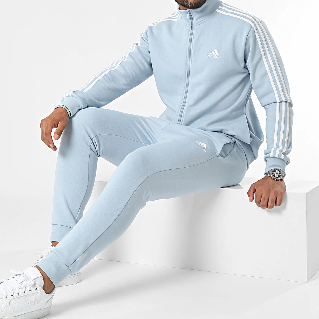 Tuta adidas bianca e azzurra best sale