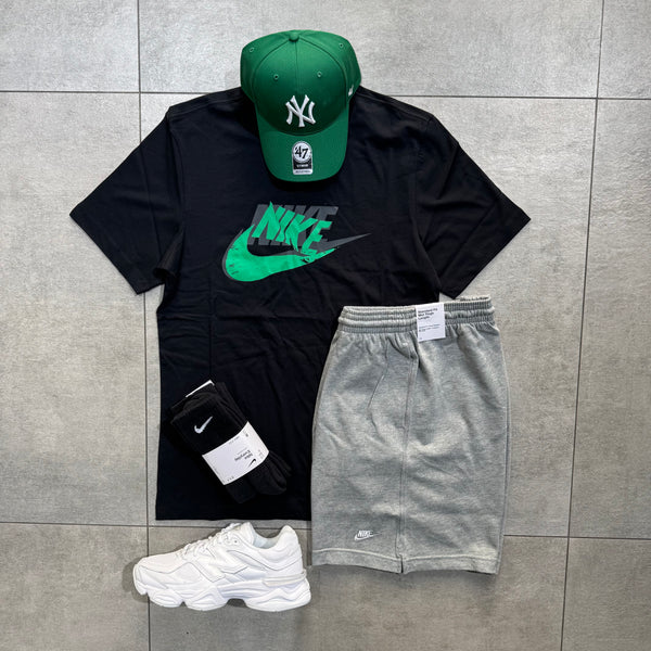 Nike completo uomo hj0559 010
