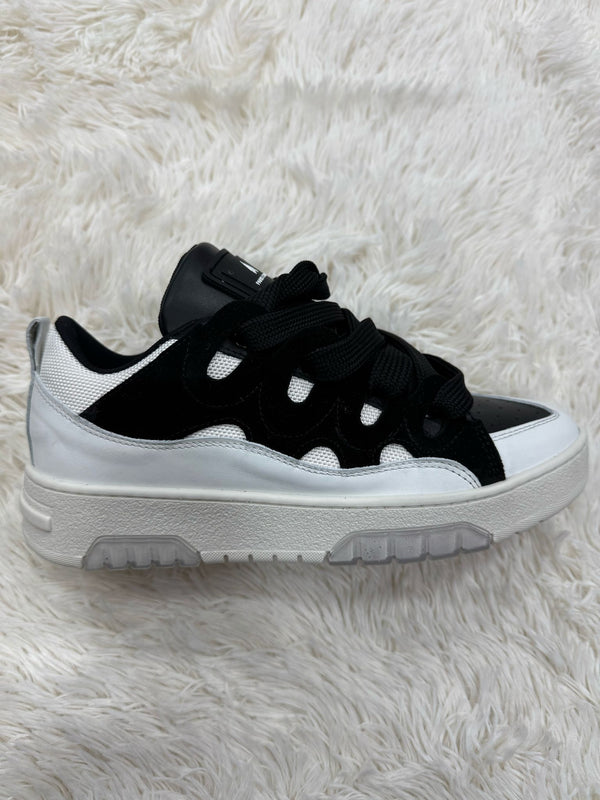 Paris Couture sneakers GLC Cappello new era in omaggio
