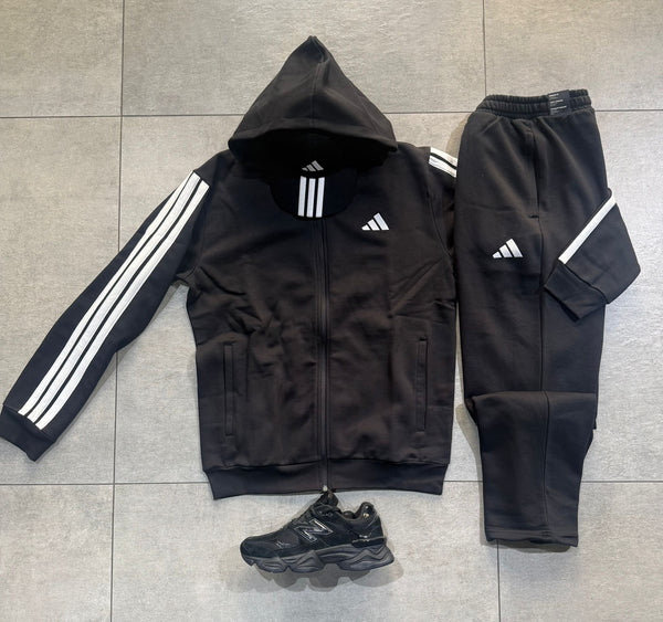 Adidas tuta uomo jl8599