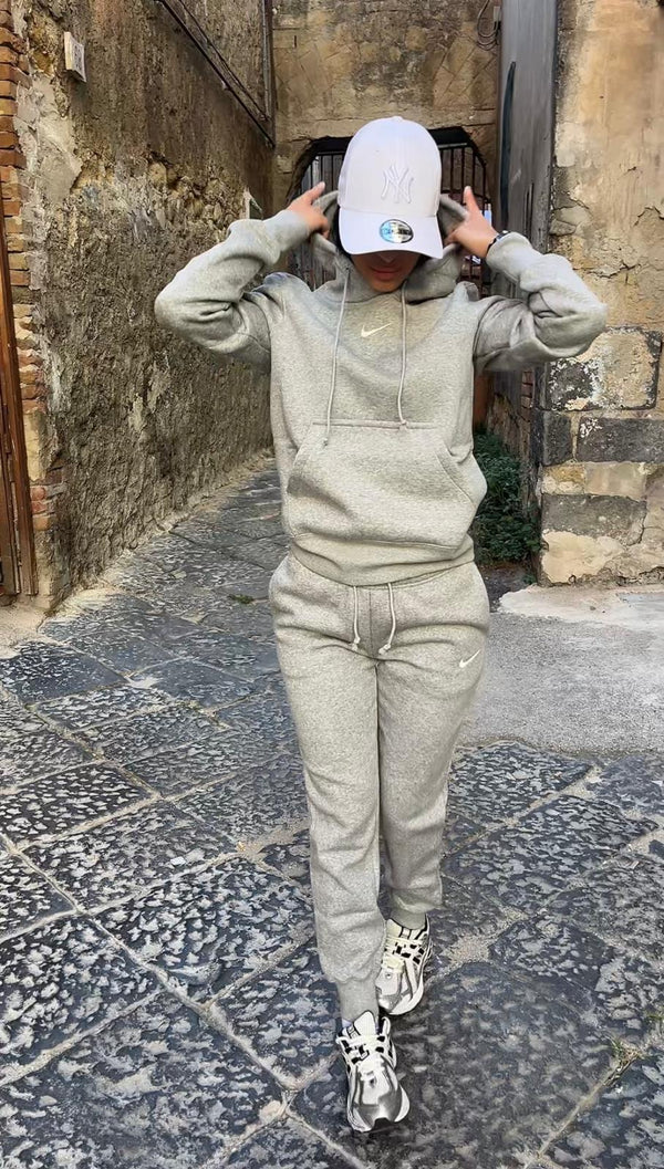 Nike tuta donna hf6839 063