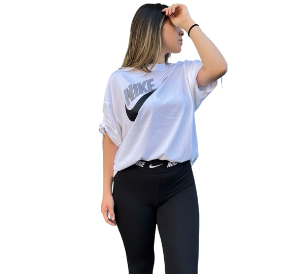 Nike completo donna leggins e t-shirt dv0335 100