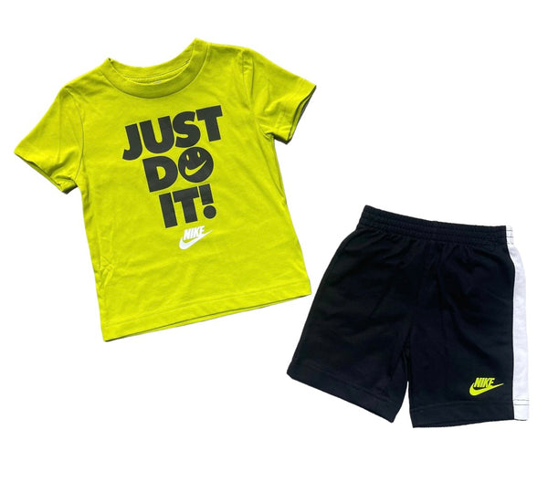 Nike completo bambino 86k899 023